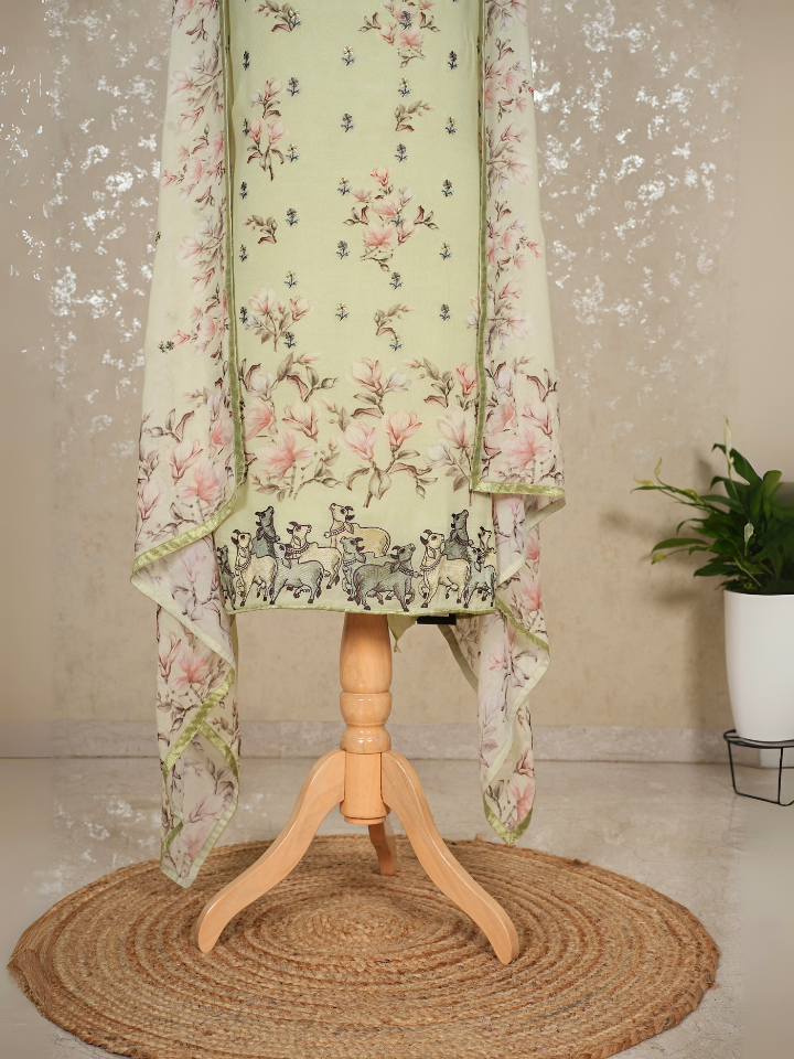 Pichwai Embroidered Pure Georgette Printed Suit Set with pure crepe bottom