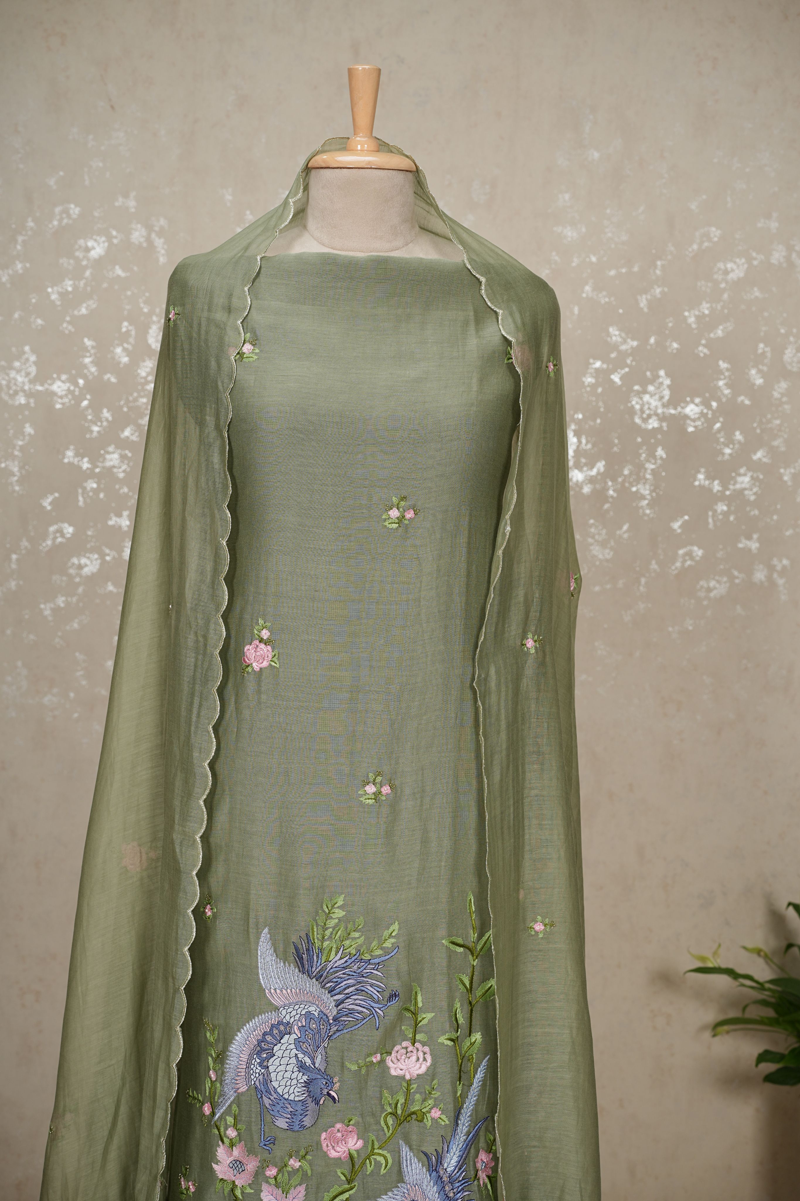 Bird Embroidery Pure Mul Chanderi Suit with Tassel Dupatta – 3 Pc Set