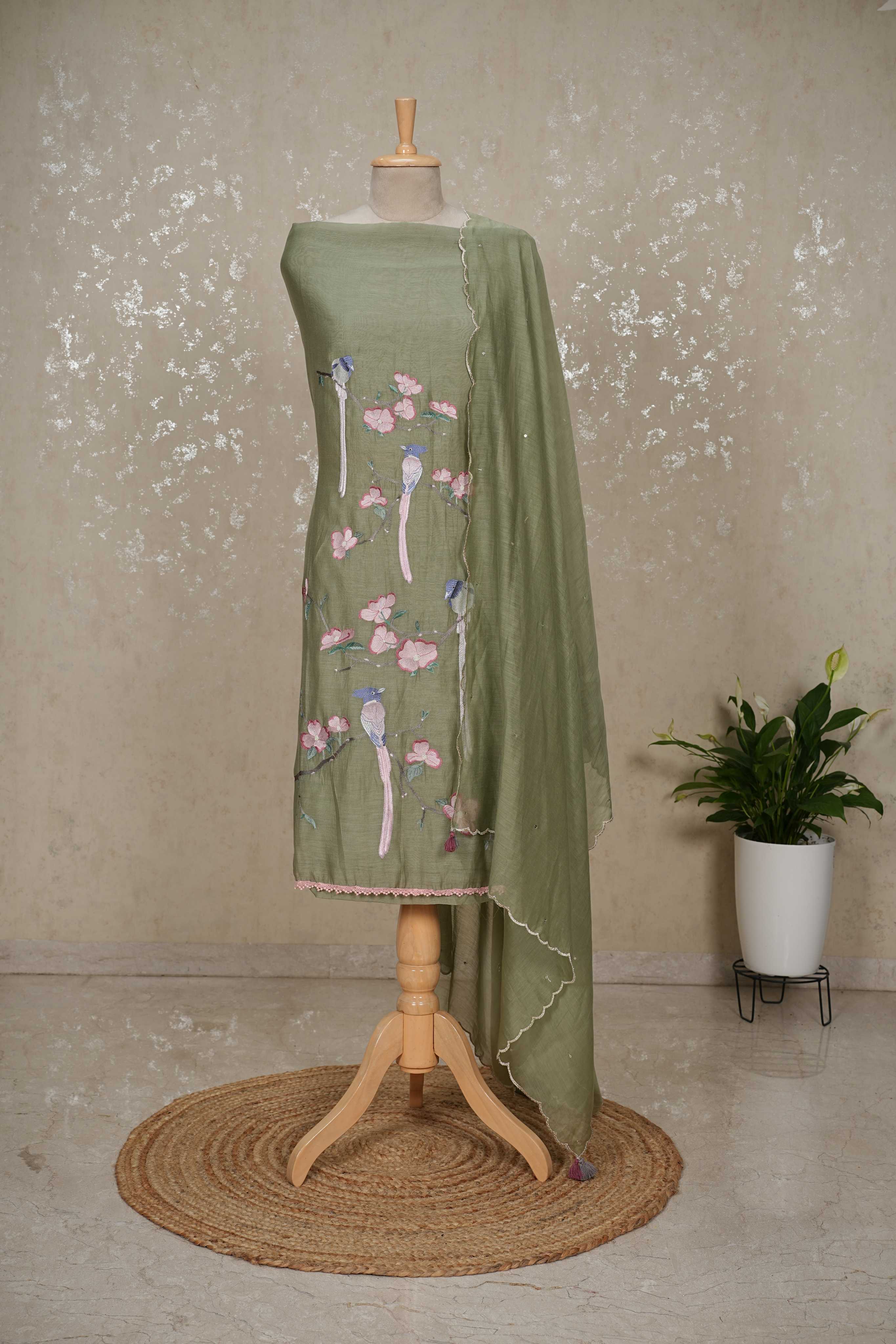 Bird Motif mulChanderi 3-Piece Suit with Sequined Dupatta