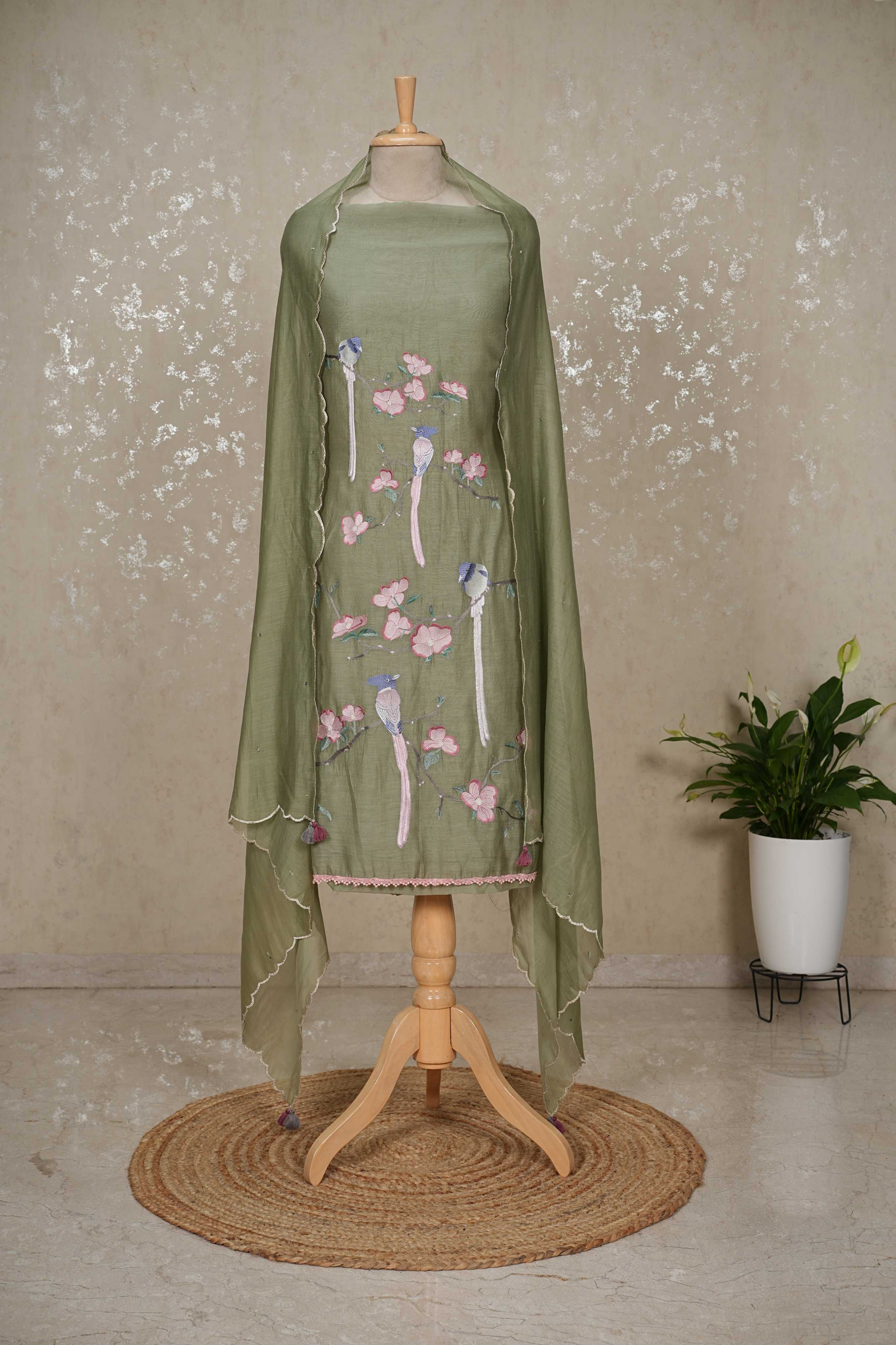 Bird Motif mulChanderi 3-Piece Suit with Sequined Dupatta