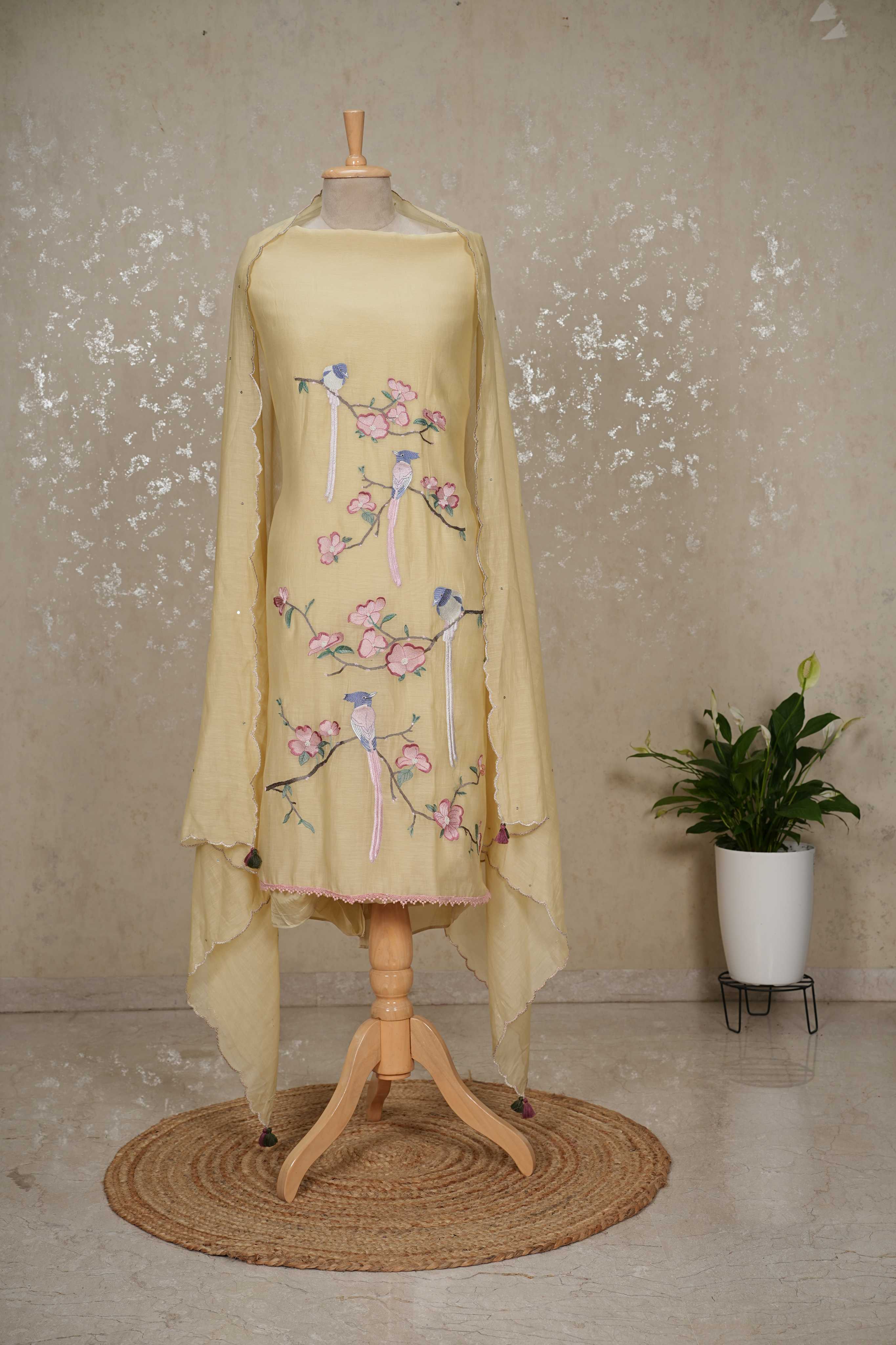 Bird Motif mulChanderi 3-Piece Suit with Sequined Dupatta