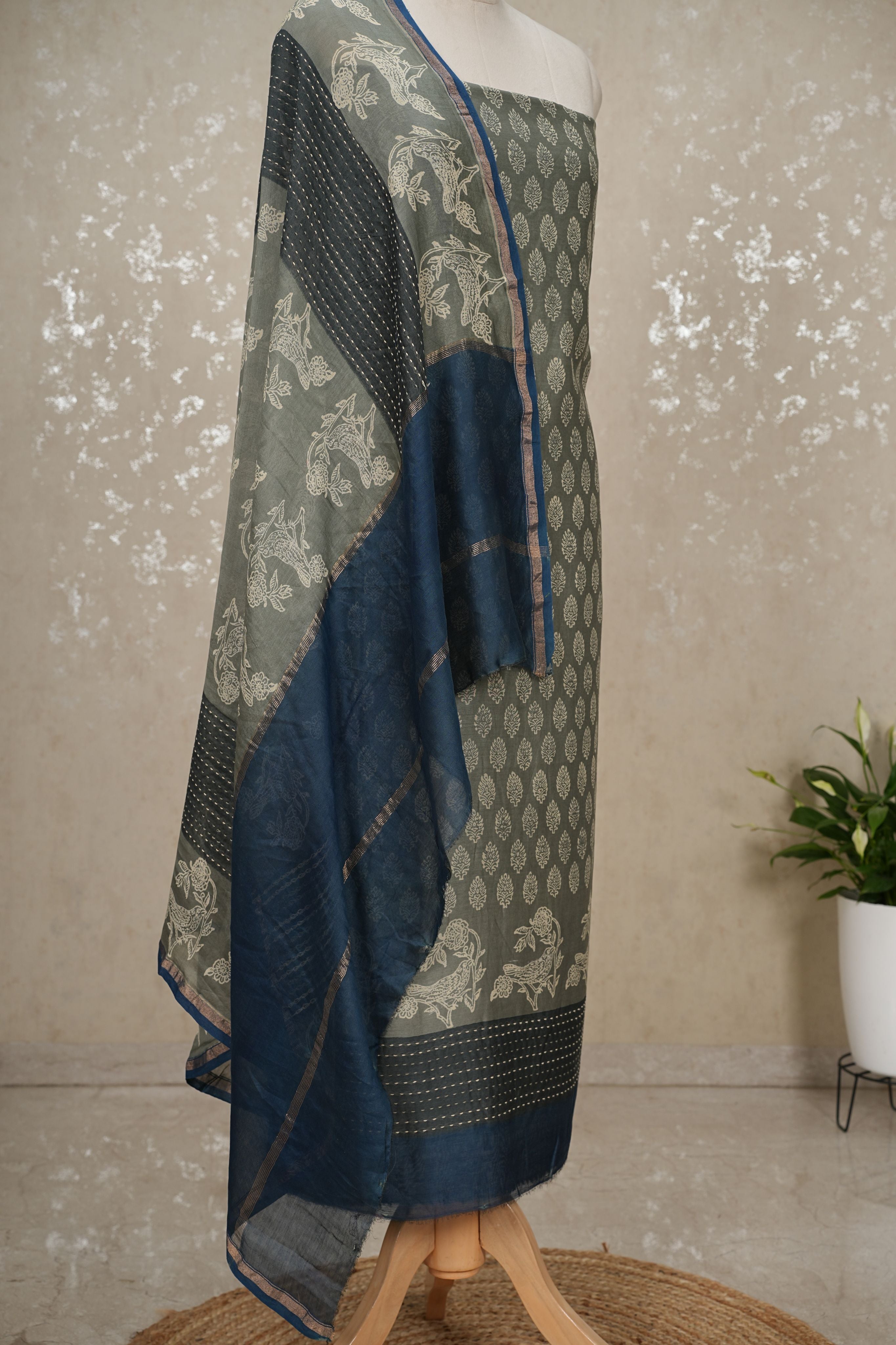Pure Silk Maheshwari 3-Piece Suit with Kantha Embroidery