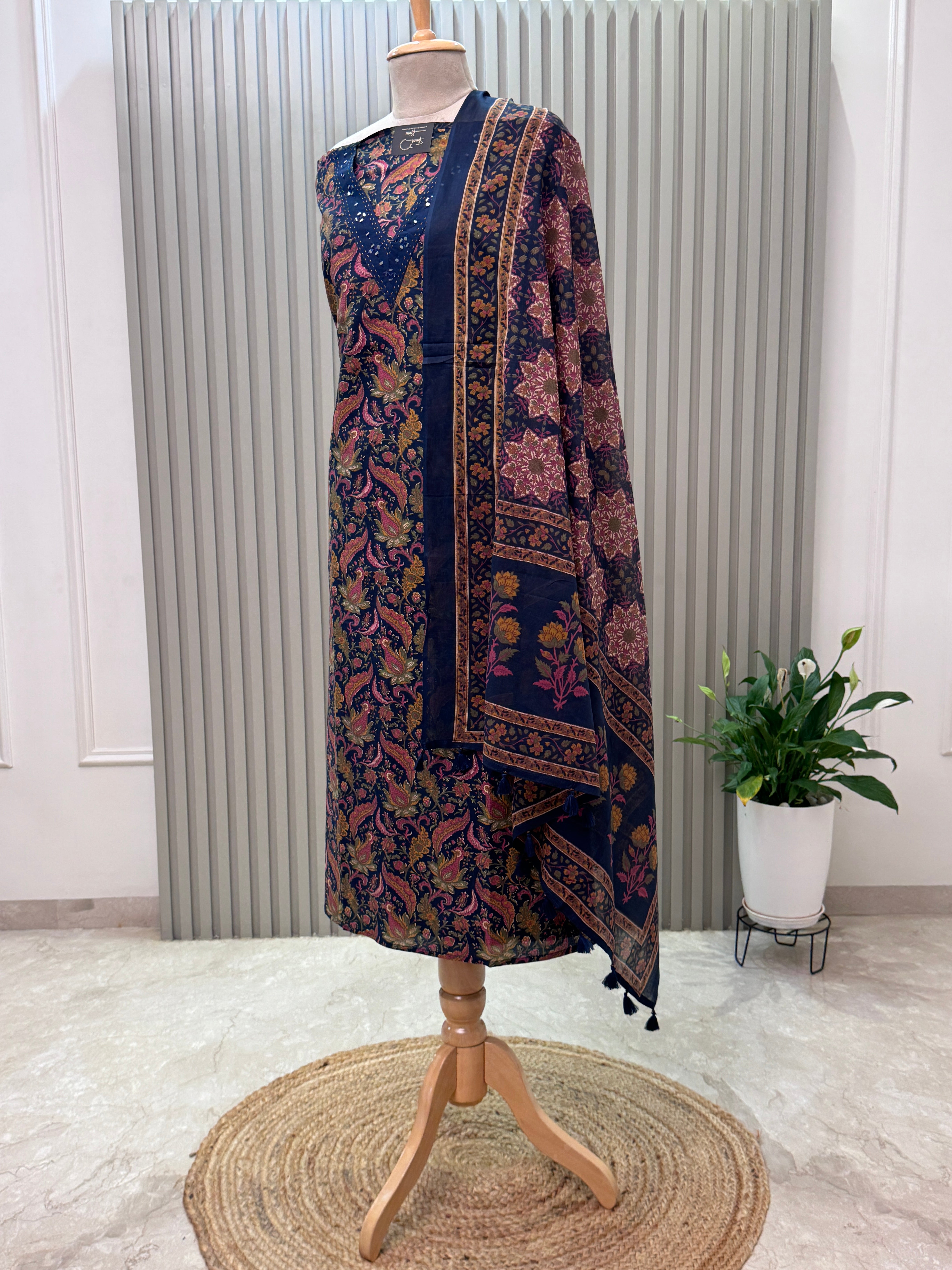 Cotton Suit V-Neck Mirror Work 3pc set