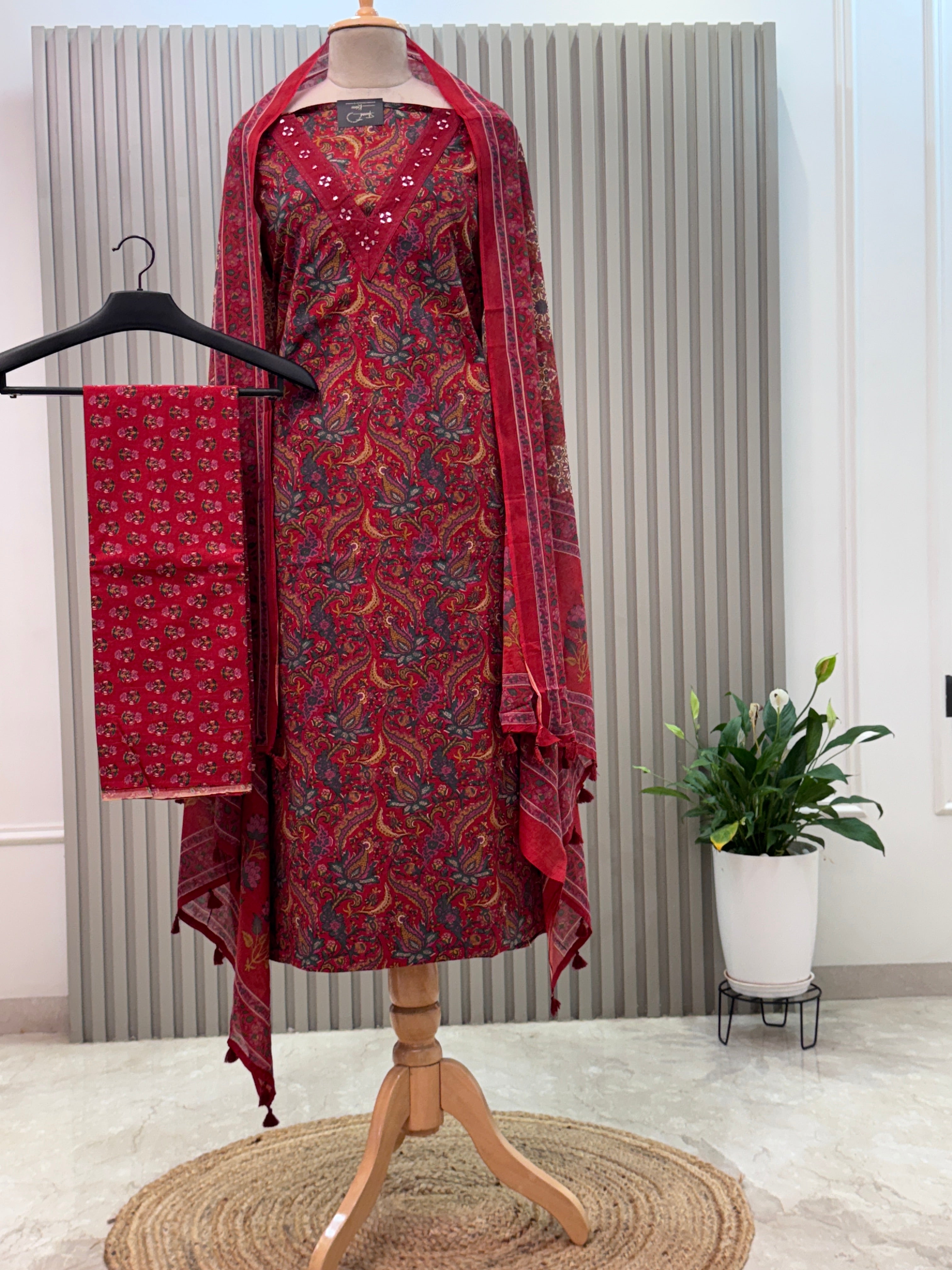 Cotton Suit V-Neck Mirror Work 3pc set