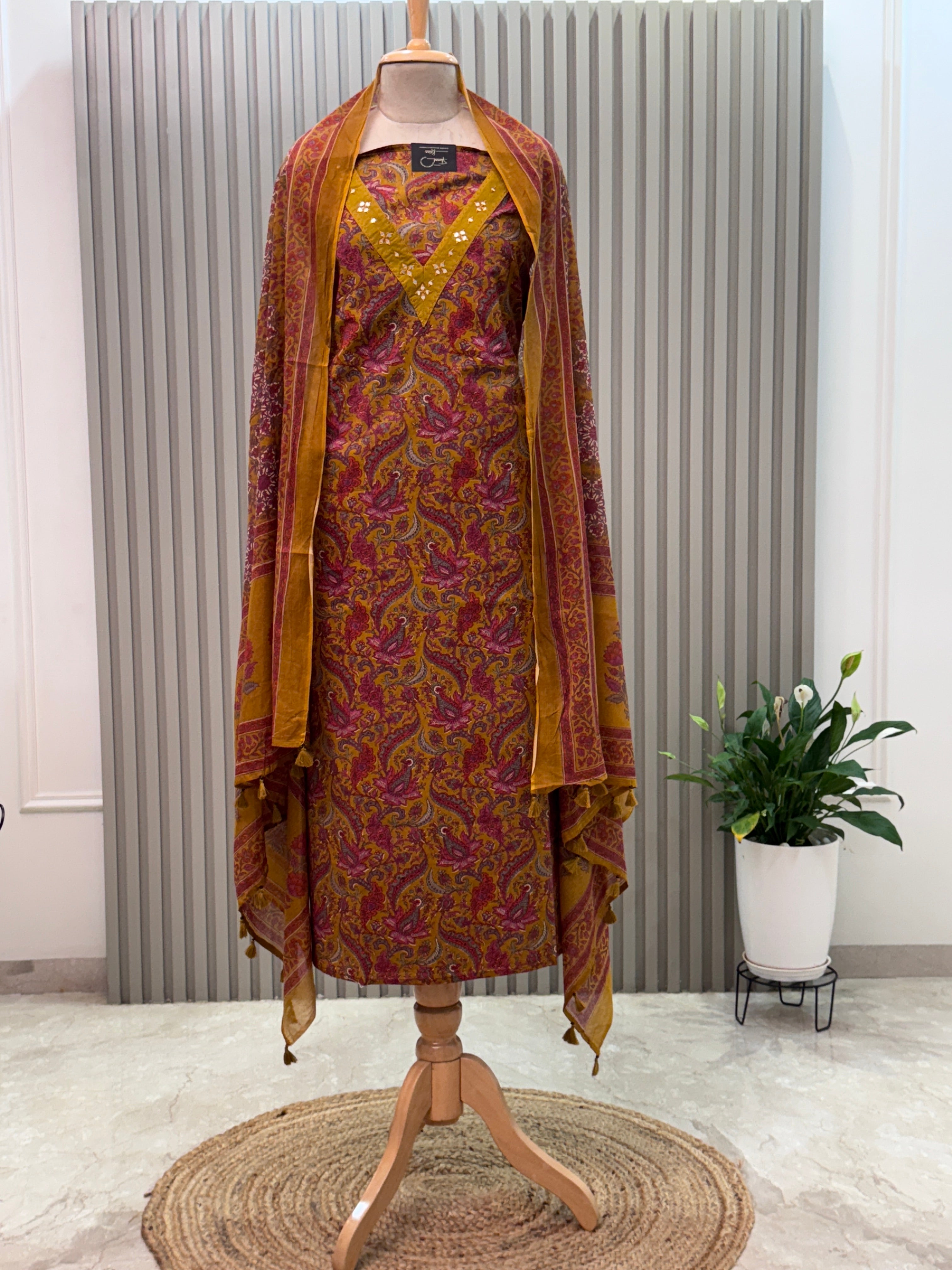 Cotton Suit V-Neck Mirror Work 3pc set