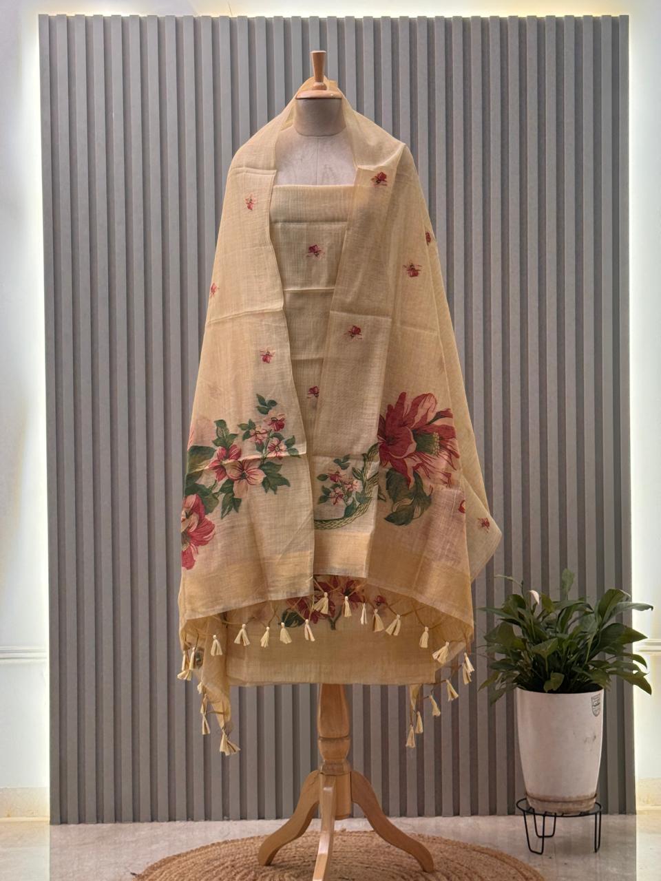 Jamdani Weaving -munga Cotton  3pc suit with back and sleeves fabric
